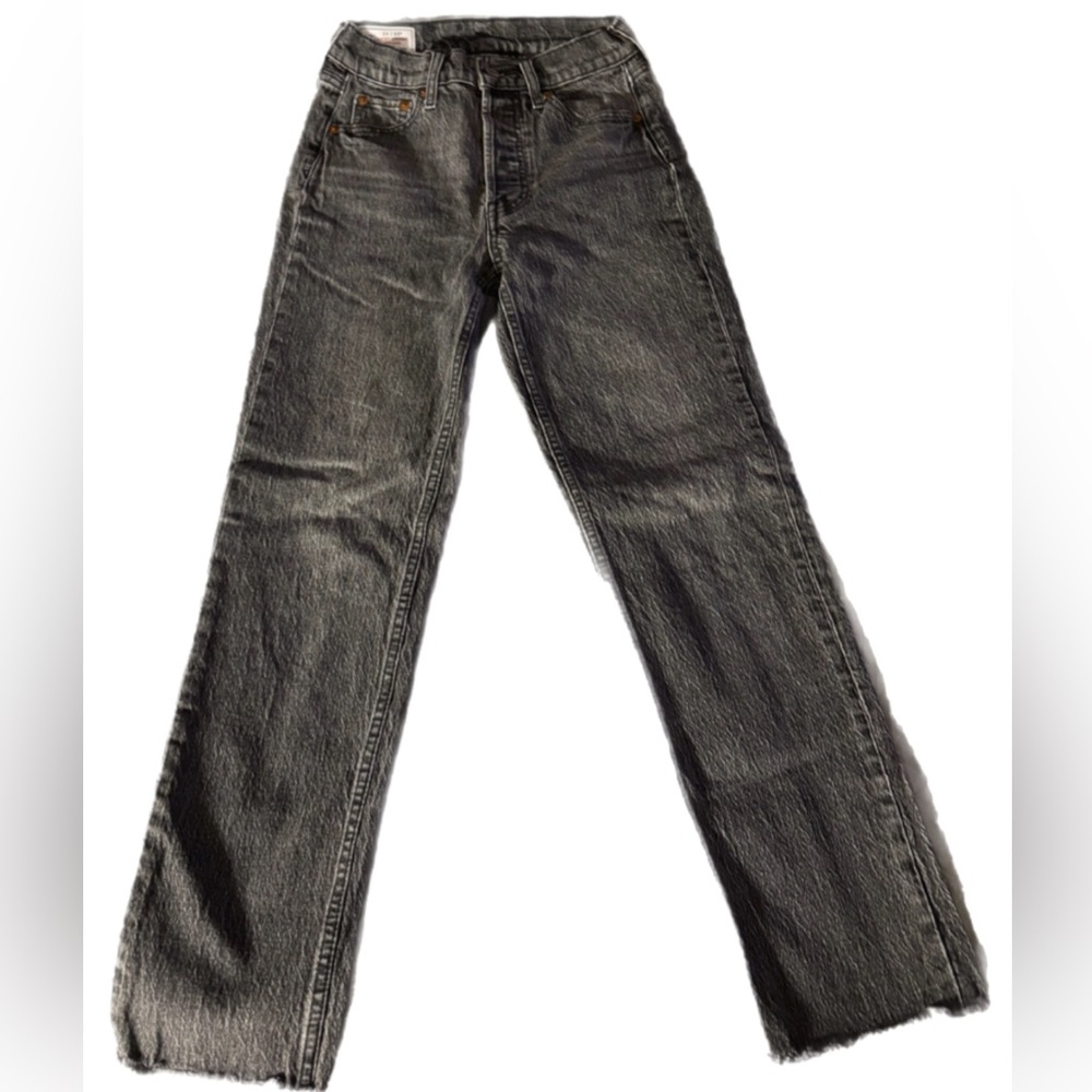 GAP Women's Straight Leg Jeans - Black